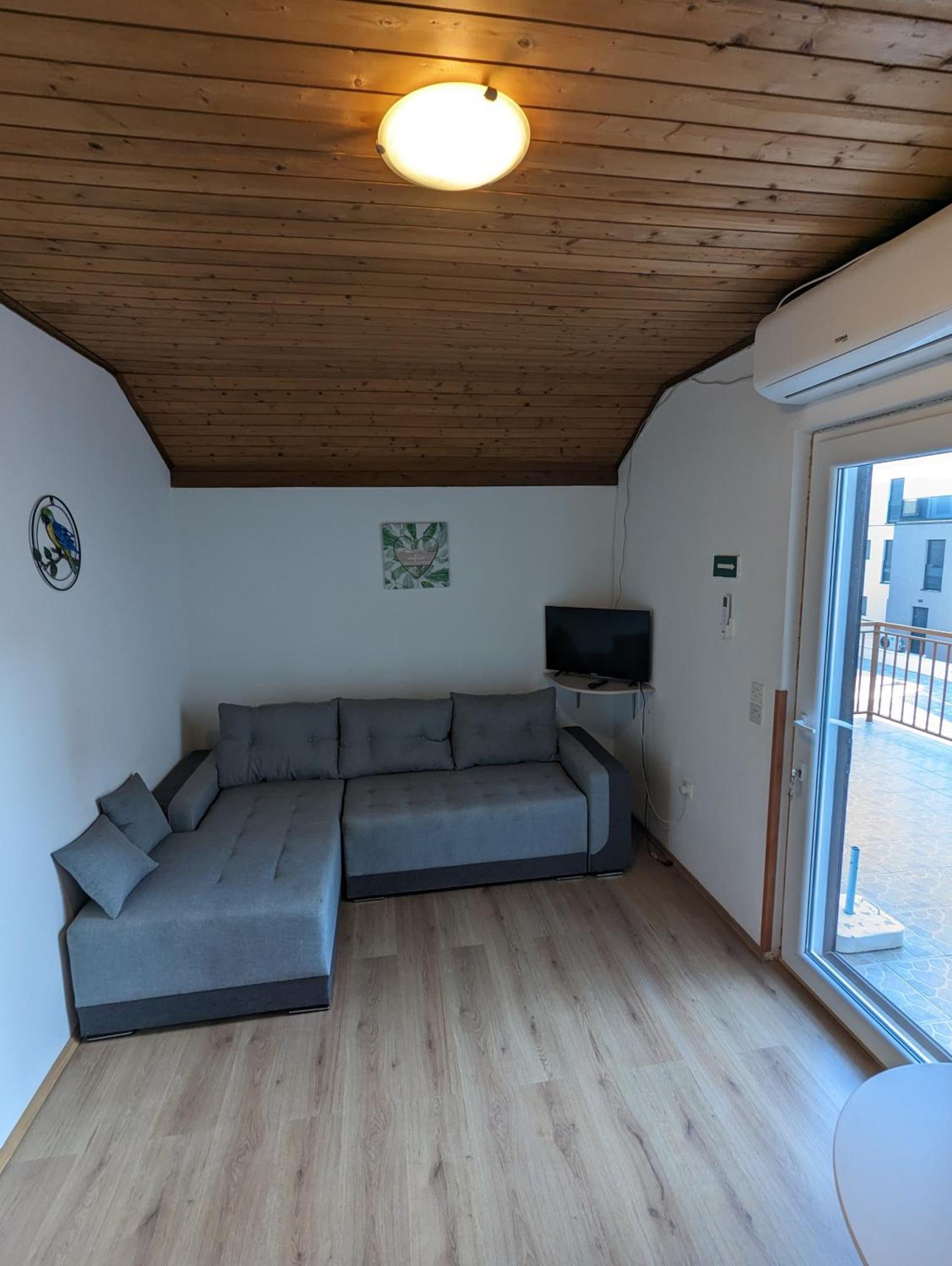 Zeezicht Appartement 50M From Beach ซรีมา ภายนอก รูปภาพ